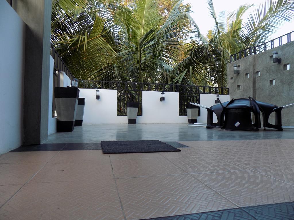 Prosperity Villa Negombo Exterior photo